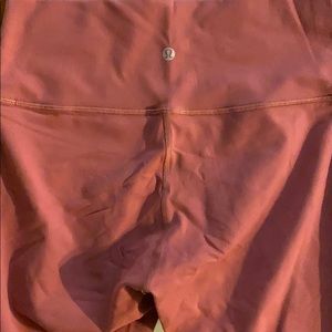 Wunder Under High-Rise Tight 25" 
Full-On Luon